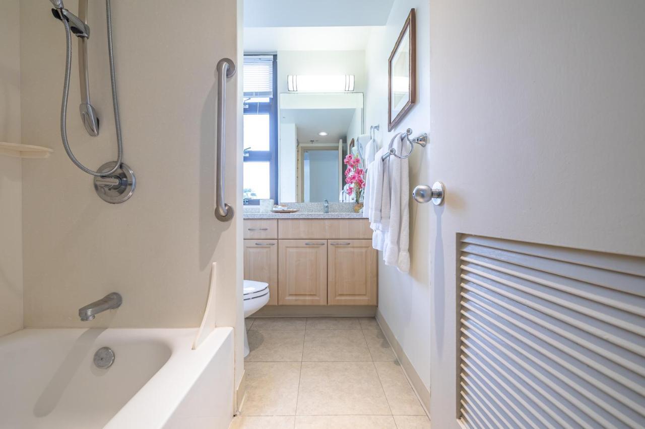 Great Diamond Head Views, 2Br Condo With Free Parking! 檀香山 外观 照片